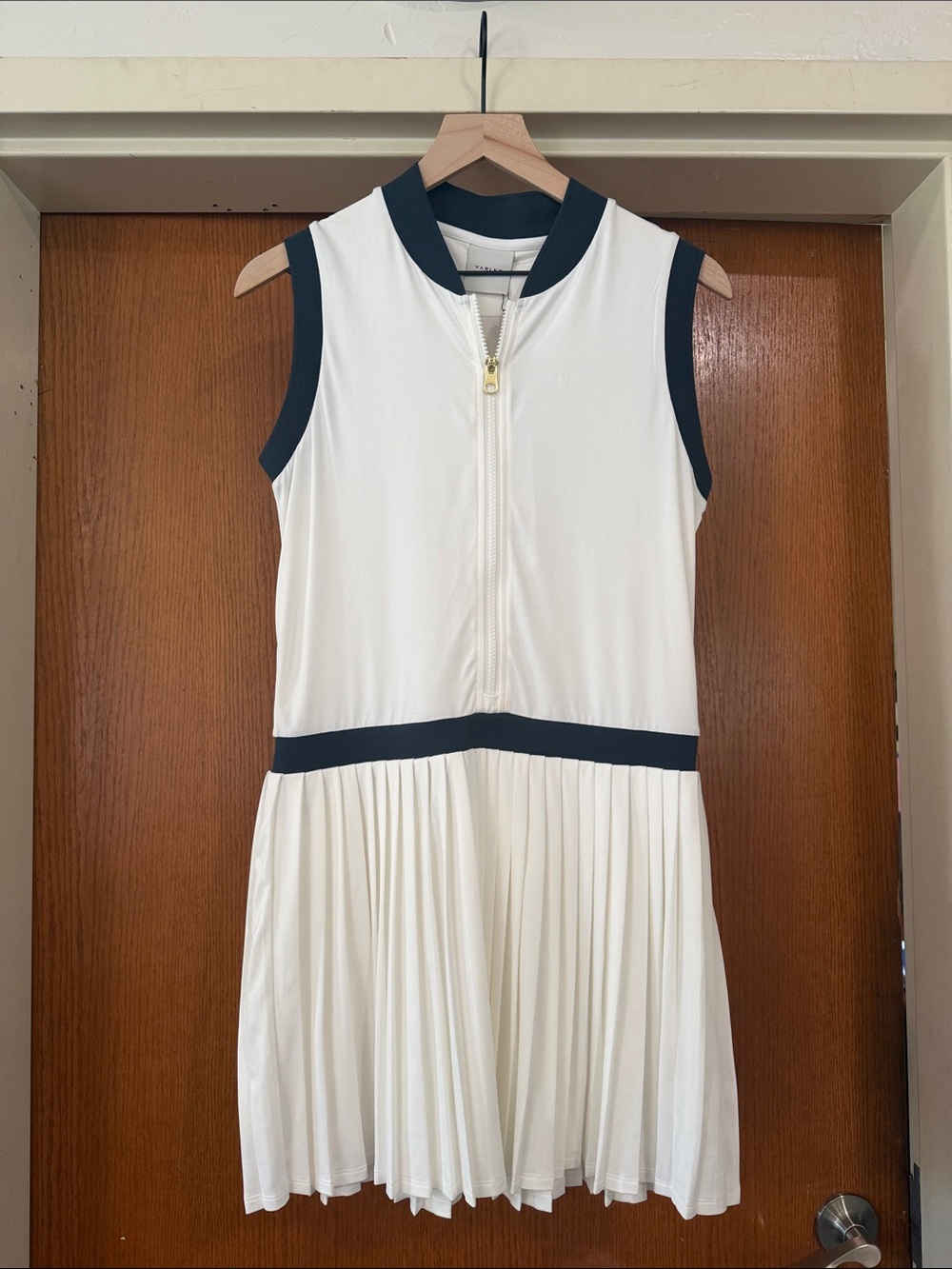 Varley White Sleeveless Pleated Dress with Black Trim